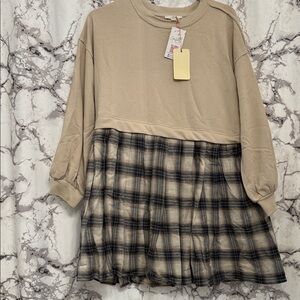 Entro Taupe/ Navy Plaid Dress with Pockets